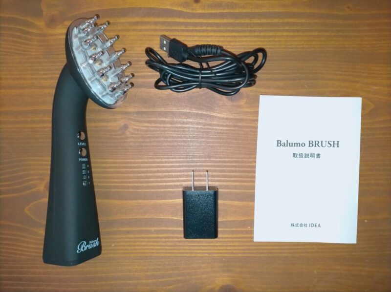 AGAスキンクリニック監修
最新スカルプ電気ブラシ
BalumoBRUSH（バルモブラシュ）
梱包一式